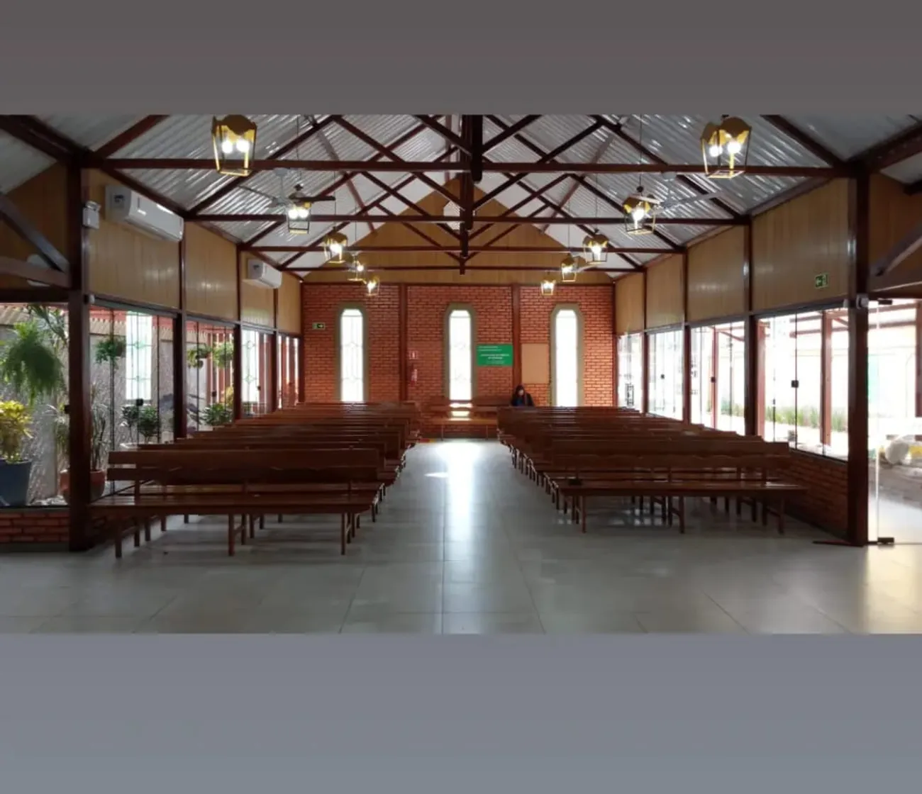 Interior de templo entregue pela Construções Londrina